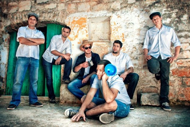 Mjesni Odbor – 2013 – Uje (Promo)