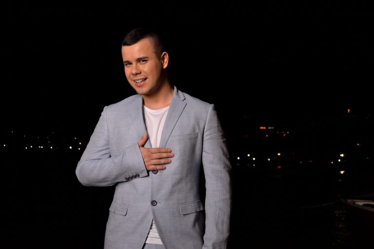 Davor Badrov predstavlja novu pjesmu i spot !