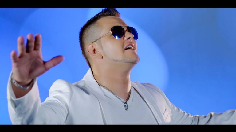 Fikret Saric – 2016 – Momacko Vece