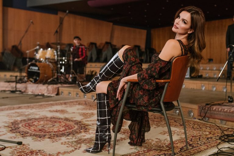 Severina objavila videospot za novi singl ‘Kao’