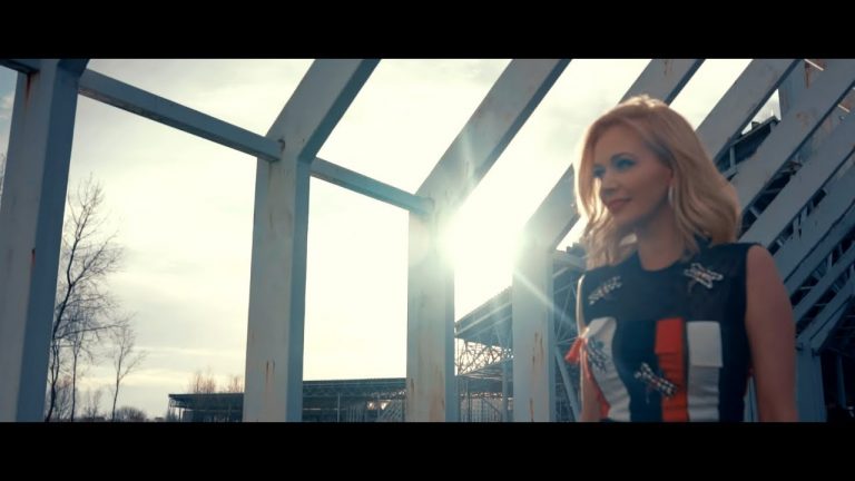 Jelena Rozga – 2018 – Najbolji Dan