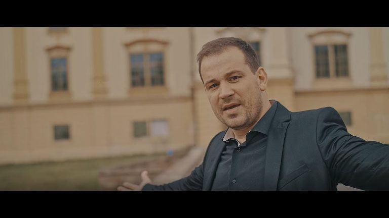 Dario Botic – Godine Ukradene